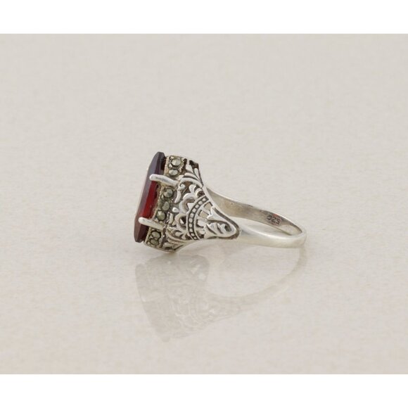 Sterling Silver Red Cubic Zirconia and Marcasite Ring Size 6 3/4 - Picture 7 of 9